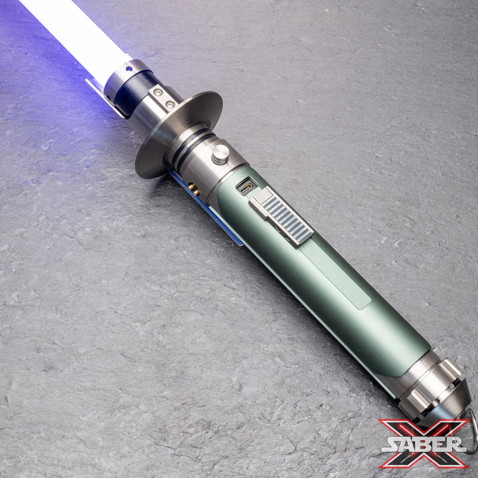 Dume Lightsaber